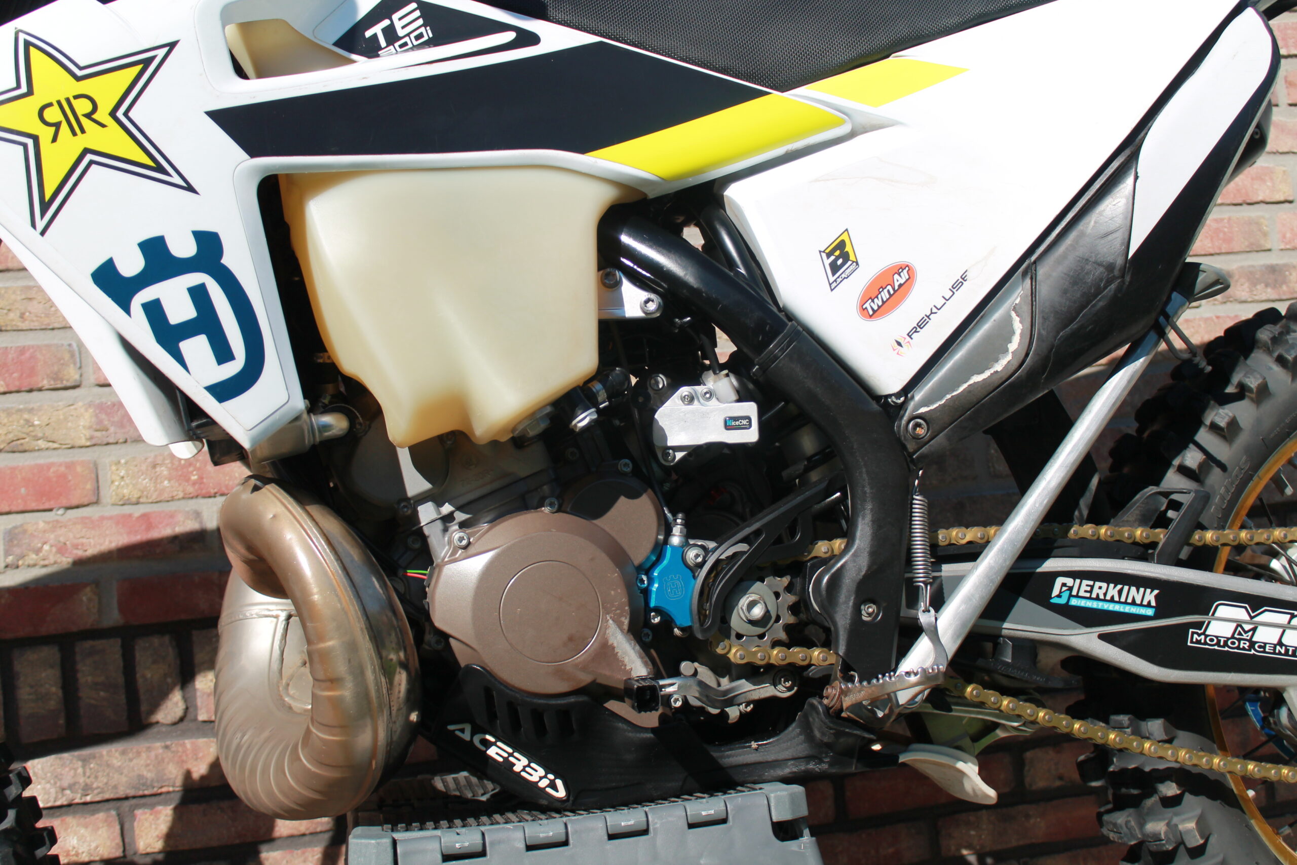 Verkocht enduro: Husqvarna TE300i 2021 - Afbeelding 5