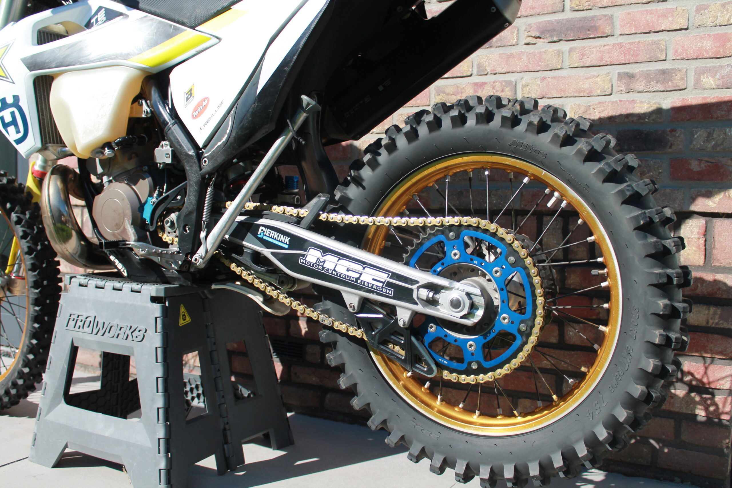 Husqvarna Te300i 2021 - MX Testcenter