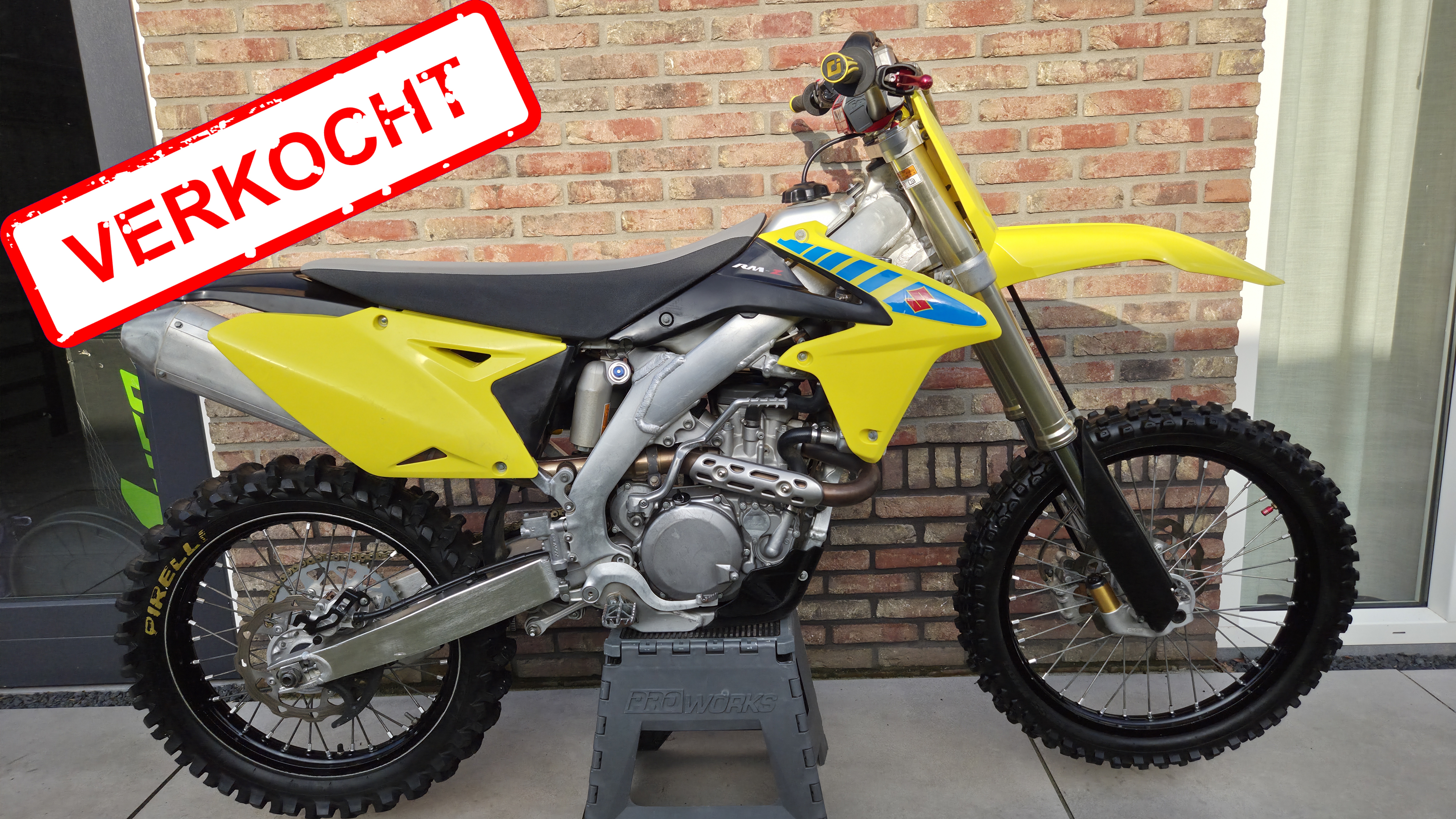 Suzuki RMZ450 2016 MX Testcenter
