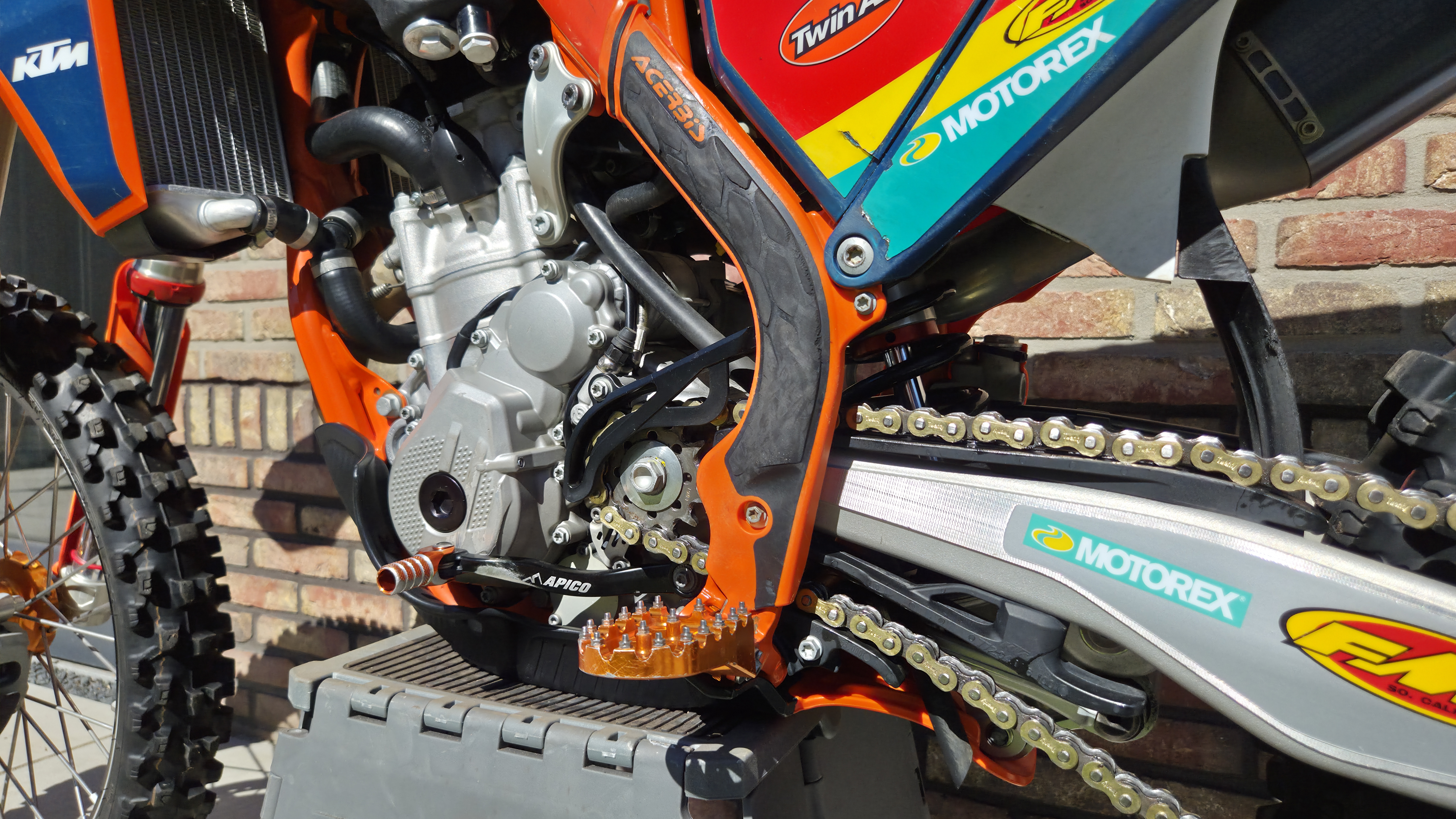 Crossmotor kopen: KTM SXF 350 2022 - MX Testcenter