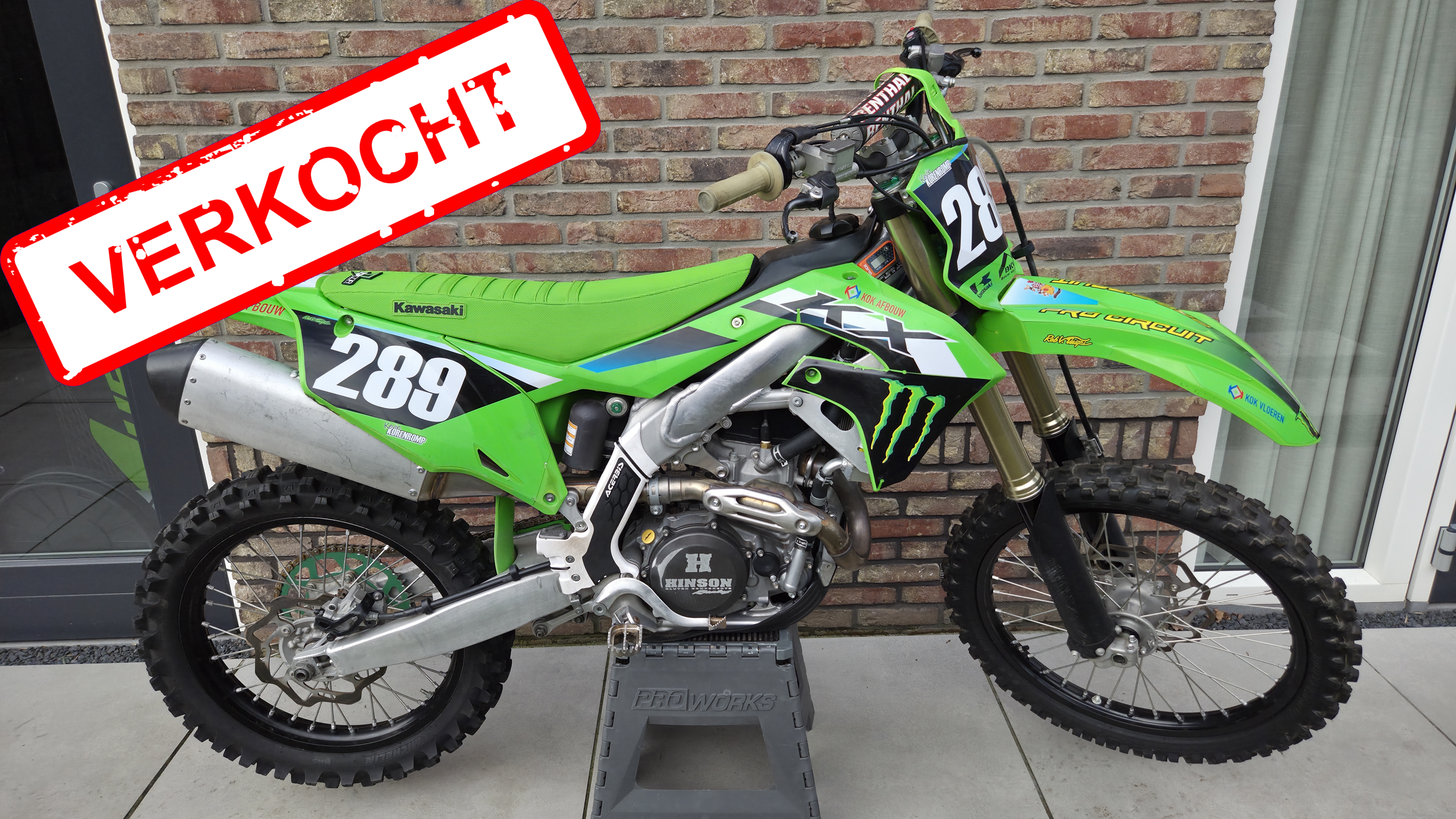 Verkocht crossmotor: Kawasaki KX450 2023