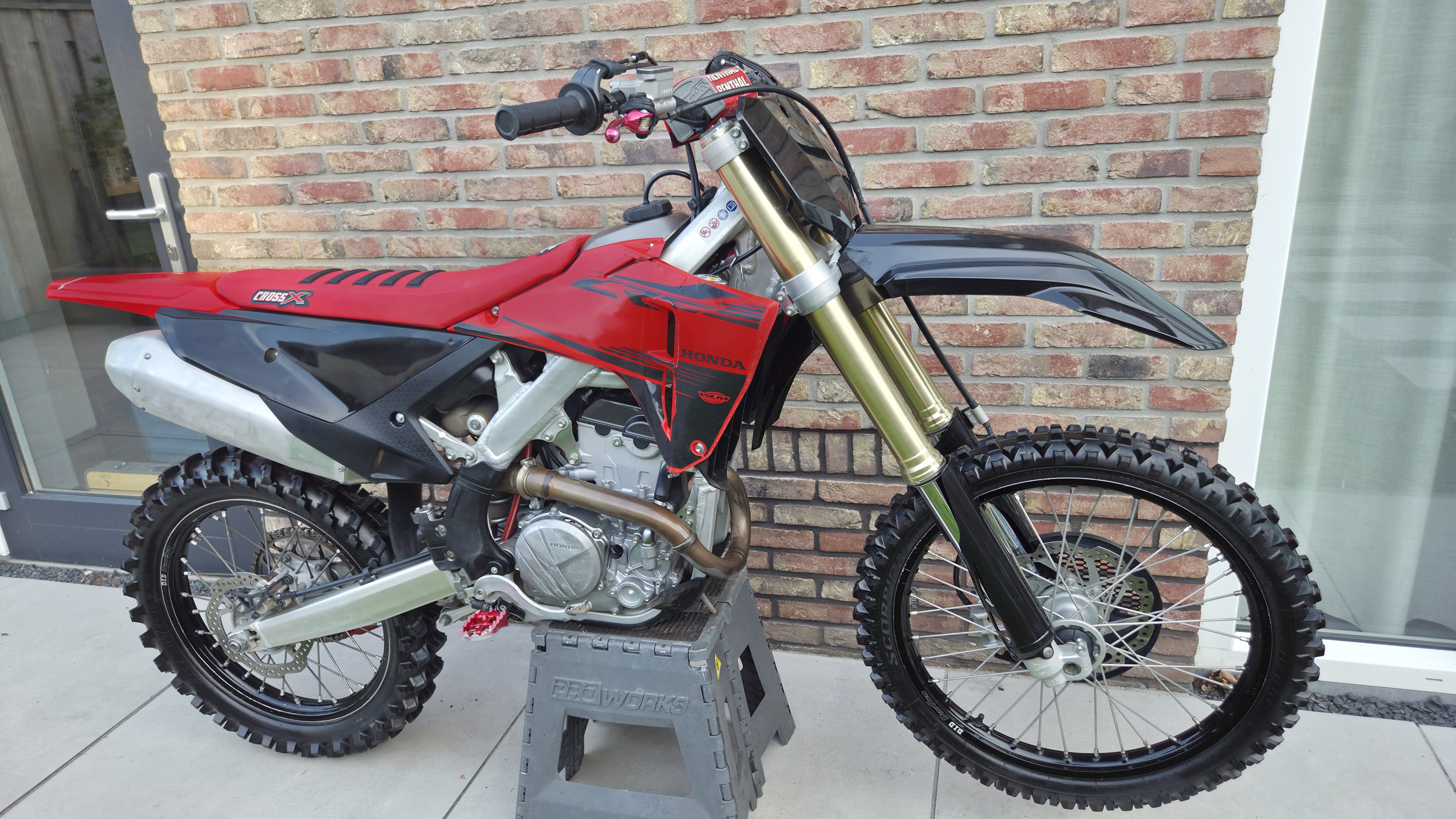 Crossmotor te koop: Honda CRF250 2025 MX Testcenter