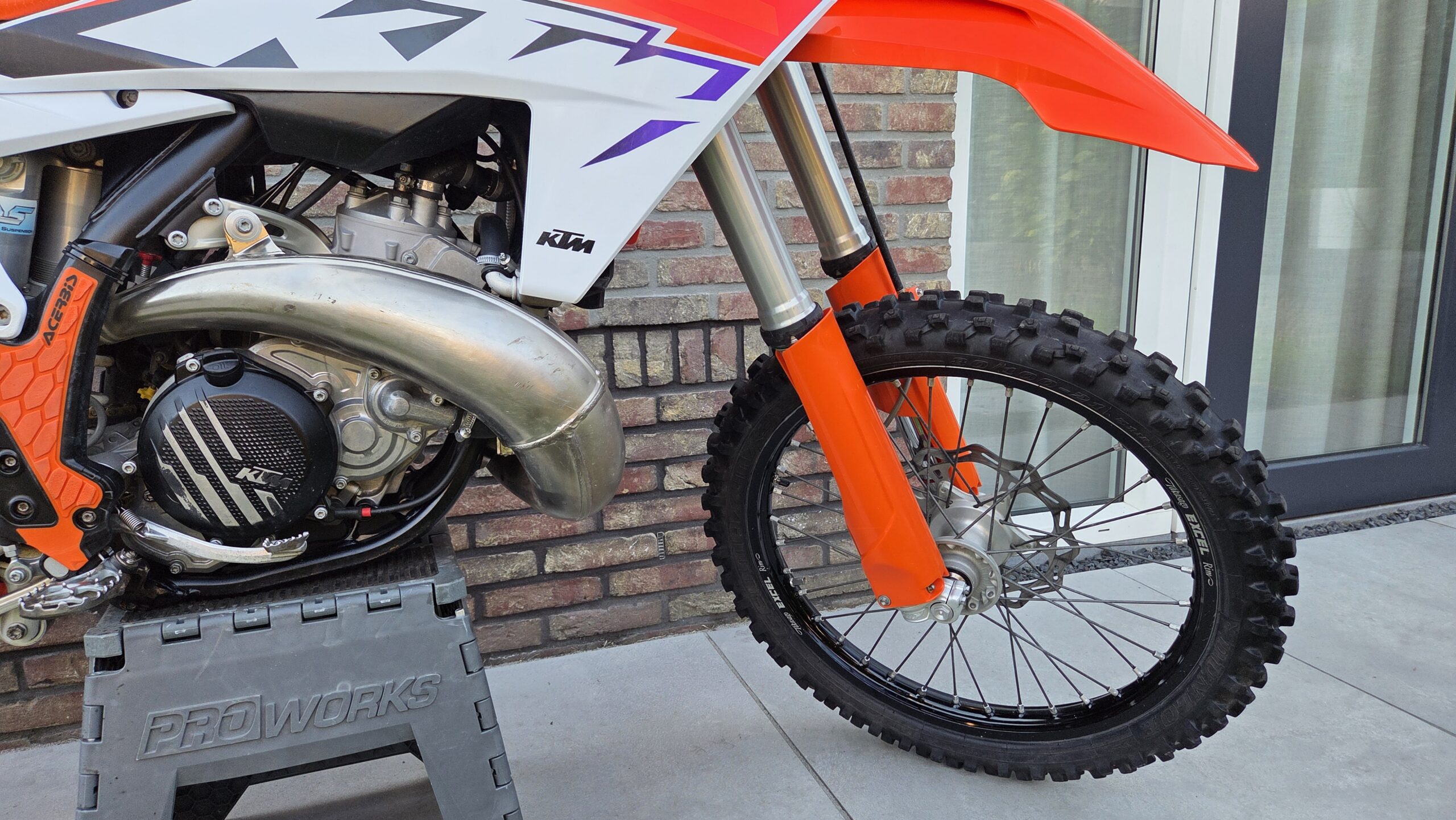 Crossmotor kopen: KTM SX250 2023 MX Testcenter